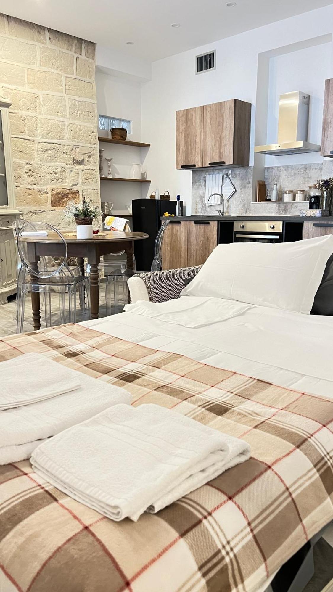 Dimora Donna Vitalia Apartments تراباني المظهر الخارجي الصورة
